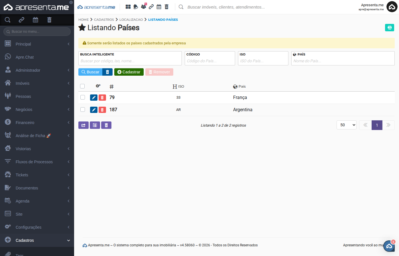 Listagem com países cadastrados
