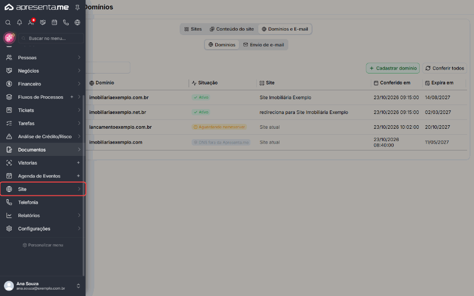 Caminho Menu, Site, Domínios até a aba Domínios e E-mail